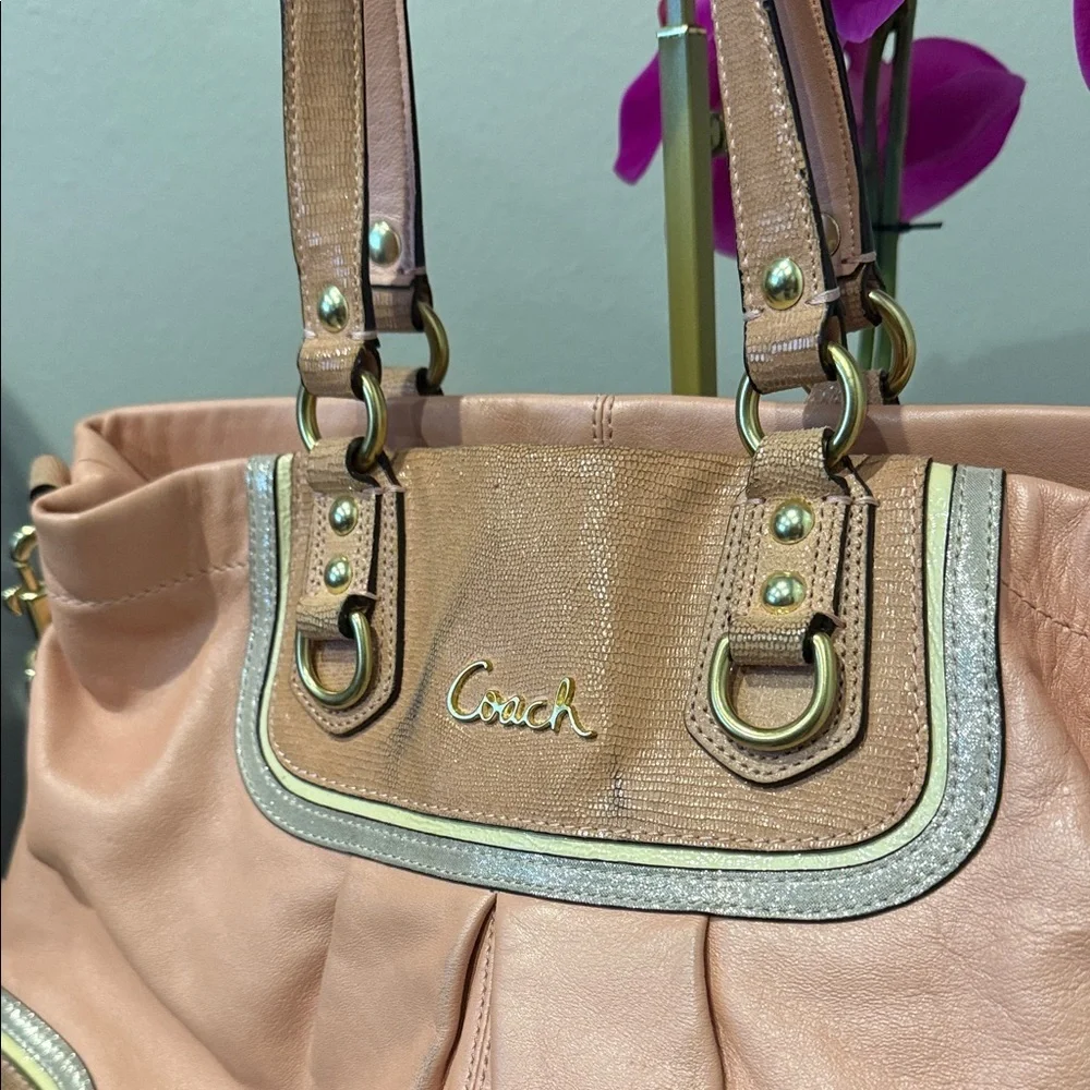 Coach Peach and Tan Leather Pink Shoulder Bag tote purse vintage designer y2k - Picture 3 of 14
